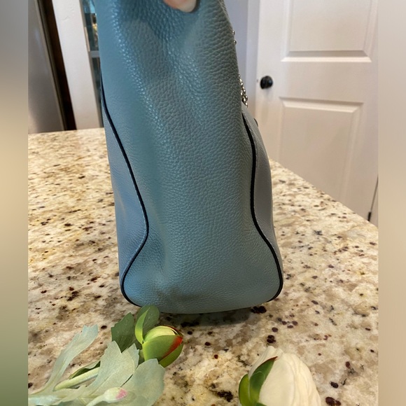 Coach Turnlock Chain Tote 27 - Picture 8 of 14